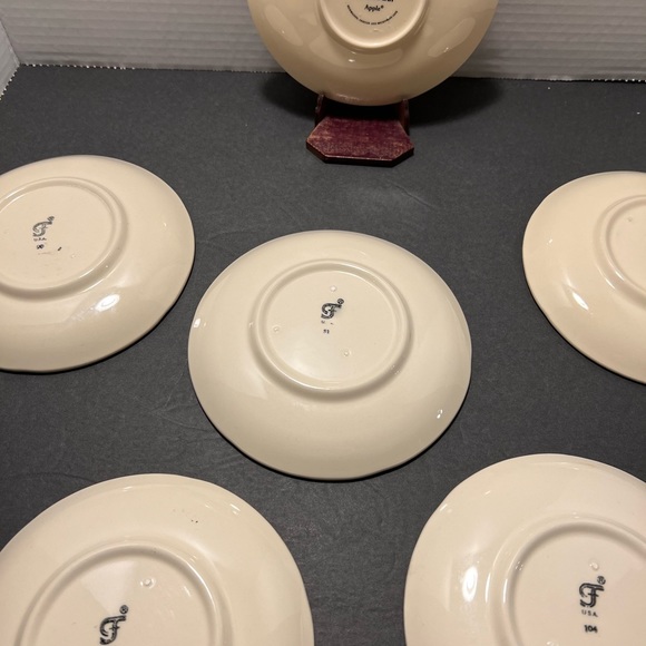 6 Franciscan ware apple pattern vintage saucers - Picture 7 of 7